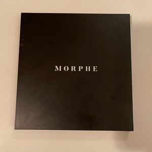 Brand new Morphe pallet.